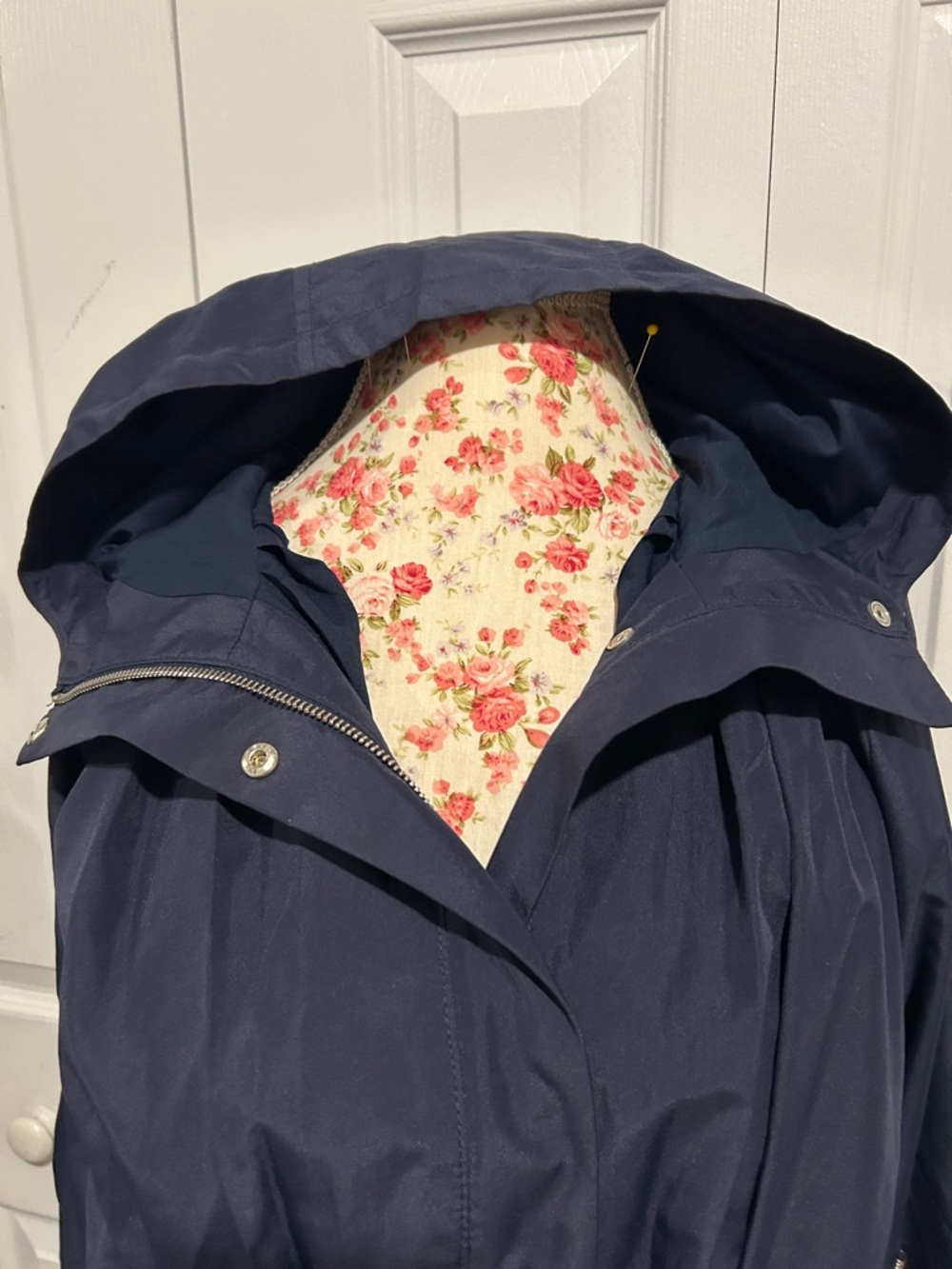 White House Black Market Navy Hooded Trench Coat - Picture 4 of 5